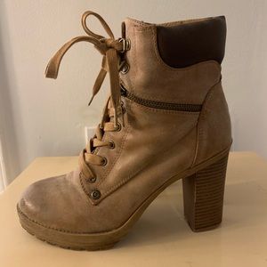 Guess Lace-up Bootie - Size 8.5